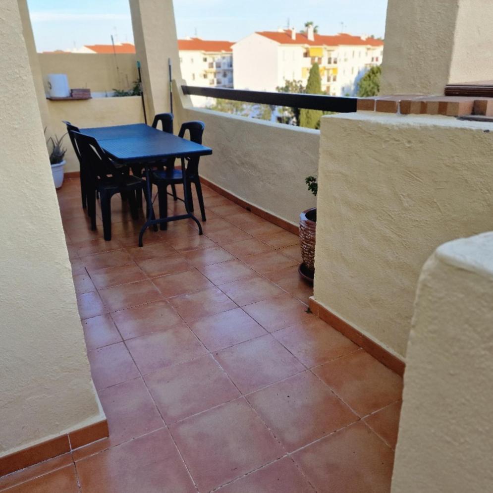 Piso Muy Comodo En Estepona, Zona Selwo Appartement Estepona